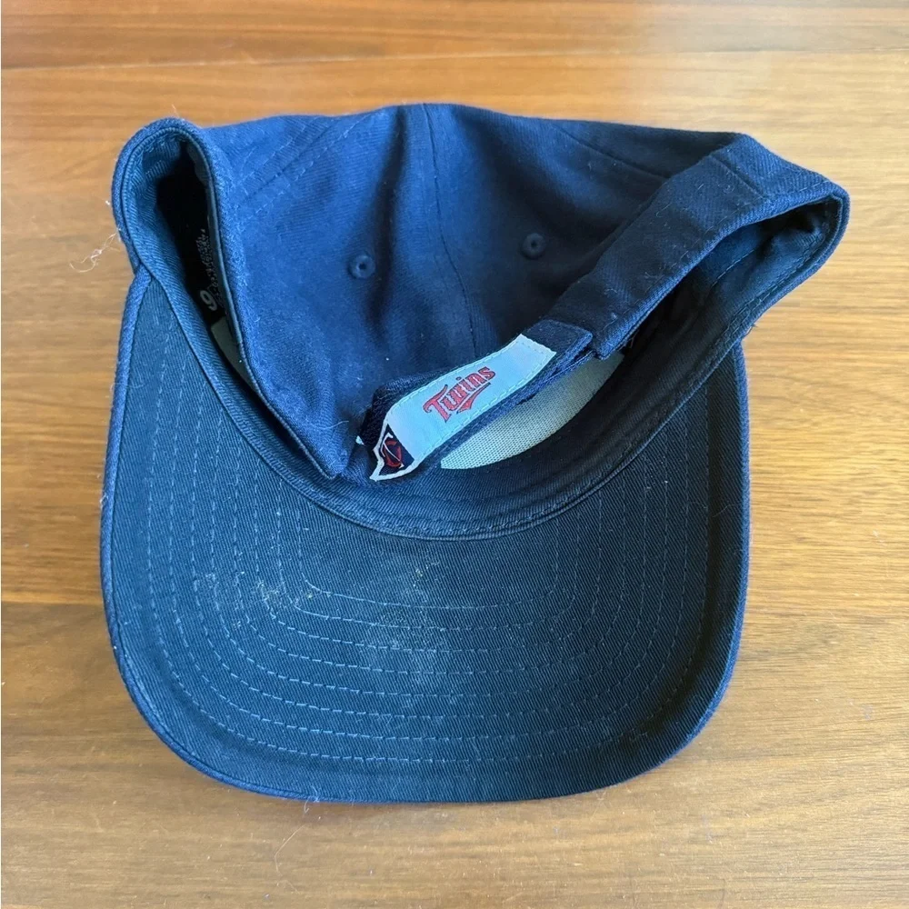 Minnesota Twins MLB Navy Baseball Cap with Red and White Logo